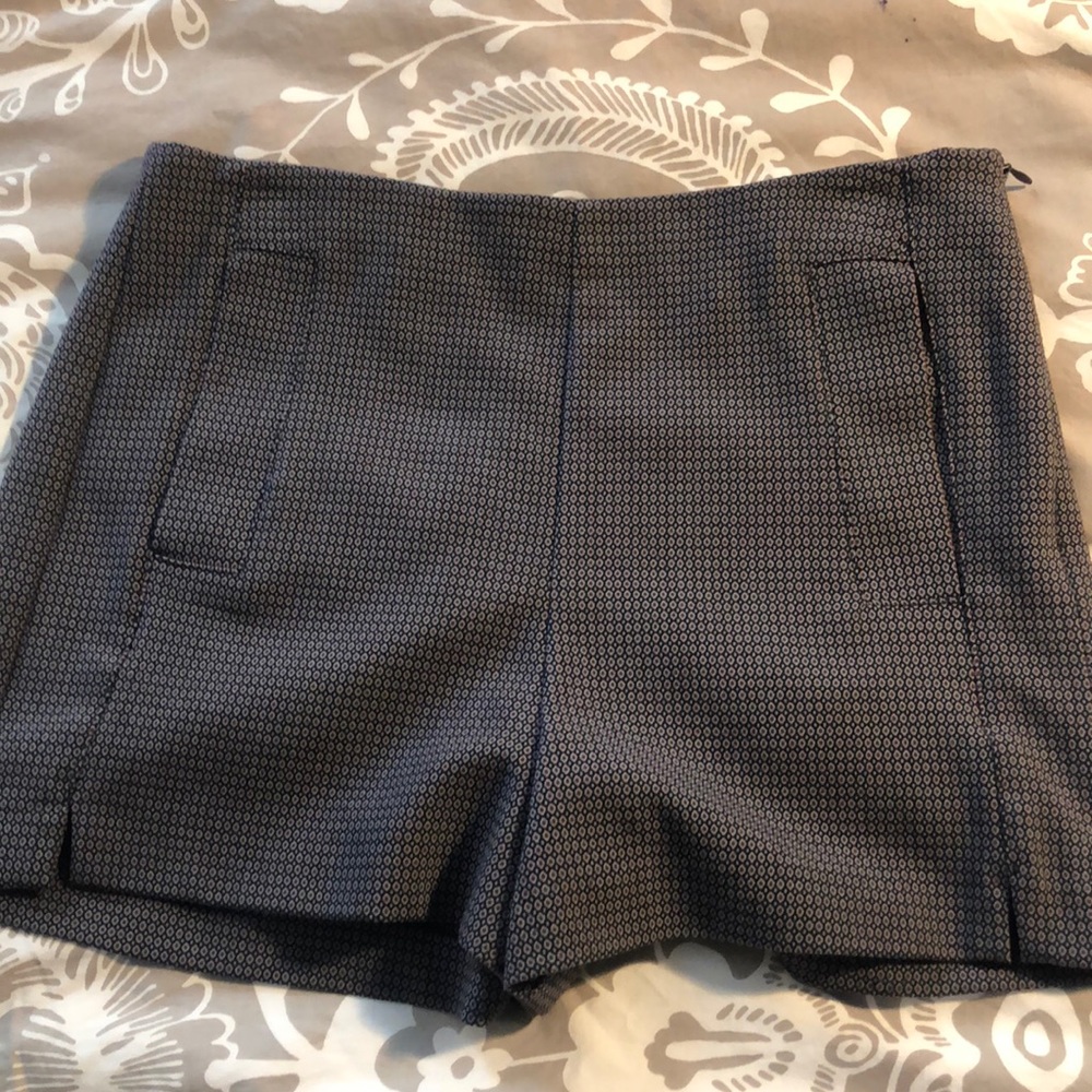Zara shorts size S